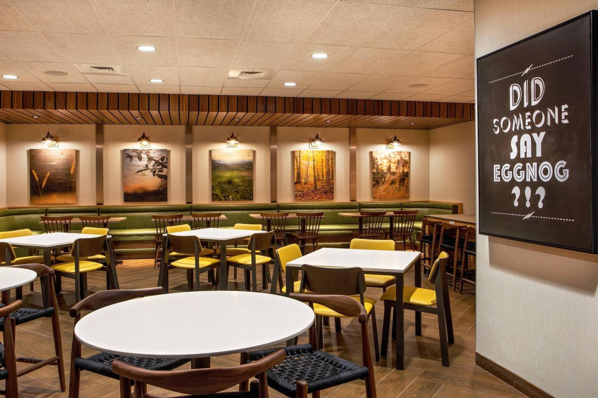 Fairfield Inn & Suites By Marriott Boston Walpole Eksteriør billede