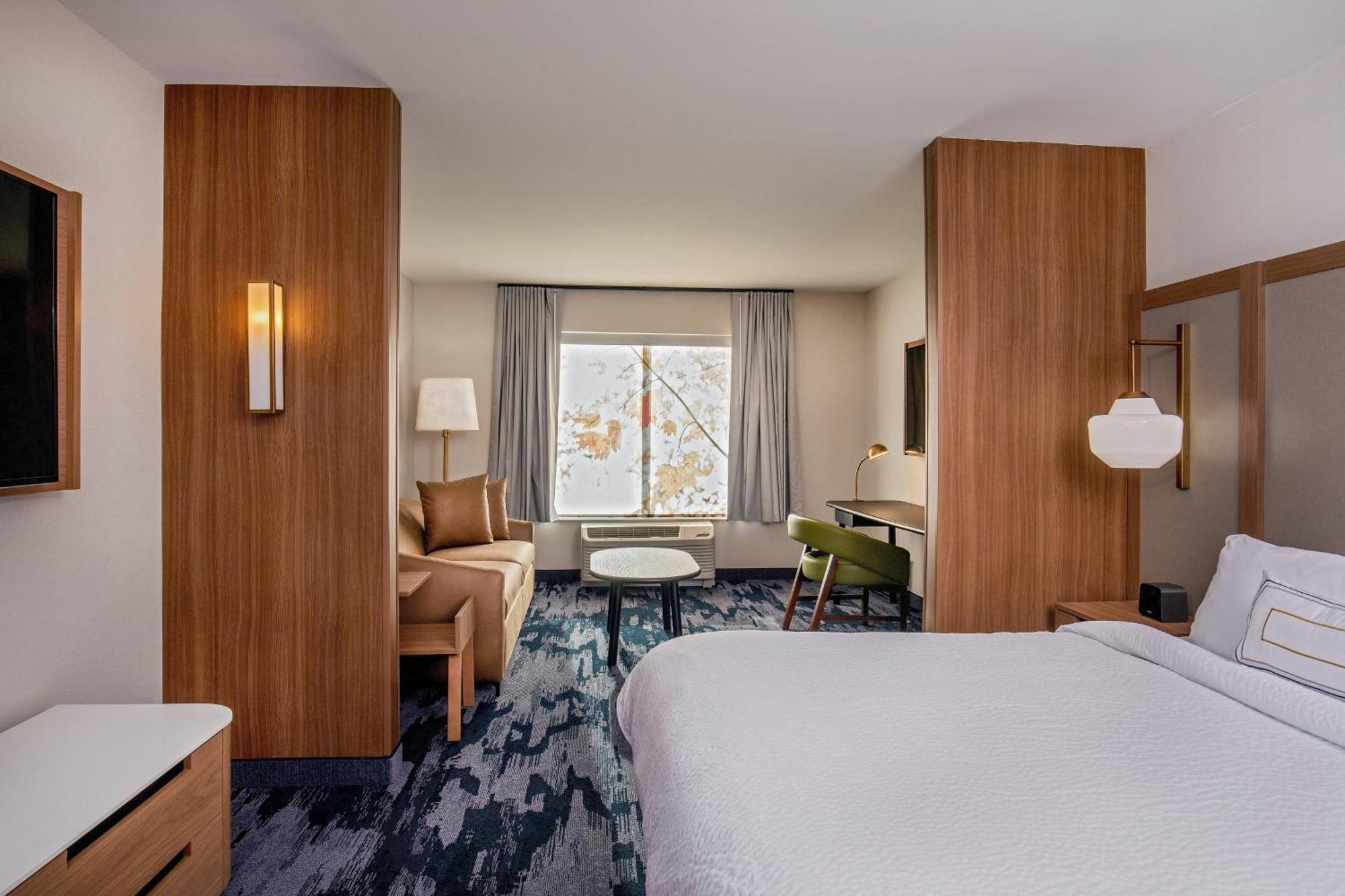 Fairfield Inn & Suites By Marriott Boston Walpole Eksteriør billede